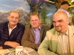 v.l.n.r. Armin Serwani, Mark Roschmann, Dr. Jan Havlik